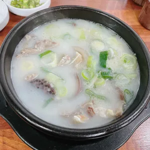 동주순대국 감자탕 사진