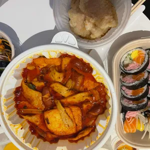 이오김밥 사진