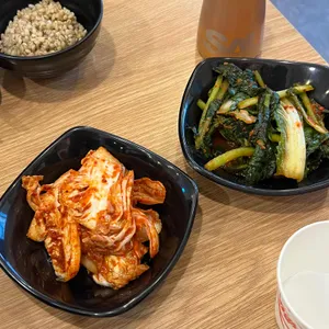 생생칼국수 & 돈돈 사진