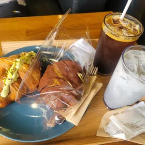 플로라늘카페 사진