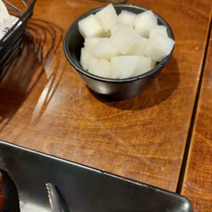 교촌치킨 사진