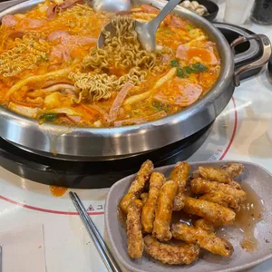 킹콩부대찌개 사진