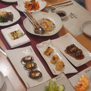 안다미로 한정식 사진