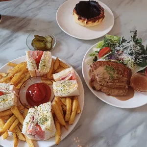 피스트 사진