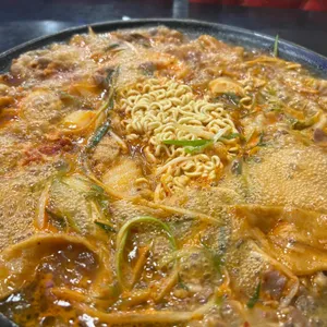 신의주부대찌개 사진