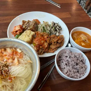 밥상극장 사진