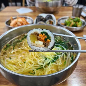 진가네촌국수 사진