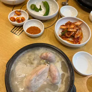 지호한방삼계탕 사진