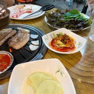 돌쇠참숯불 사진