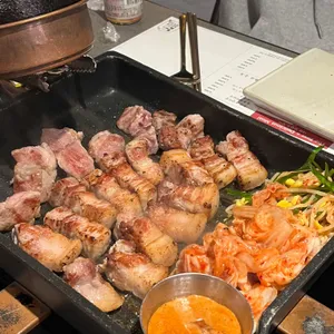 돈블랑 사진