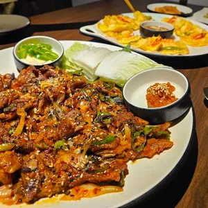 초저녁 리뷰 사진