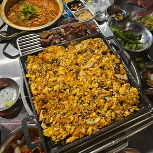 스페샬돼지 사진