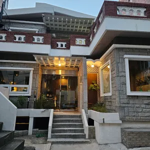 노이알트 리뷰 사진