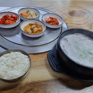 동나무집 사진