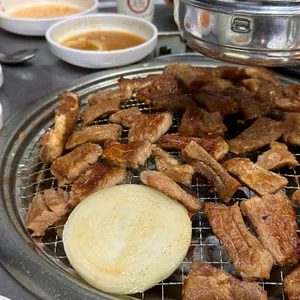 일번지숯불대왕갈비 사진
