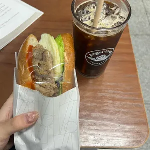 엔젤리너스 사진