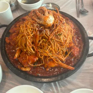 번지농장돌판아구찜 사진