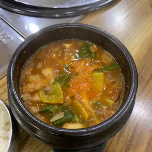 먹쇠한우가든식당 사진