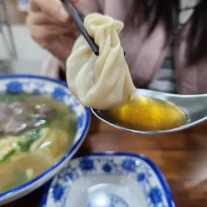 샤오롱바오 리뷰 사진