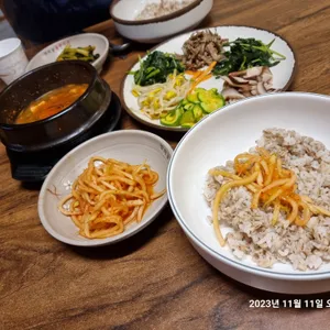 만의골보리밥 사진