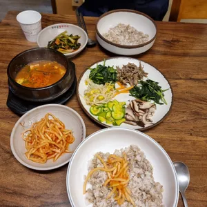 만의골보리밥 사진