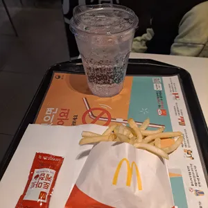 맥도날드 리뷰 사진