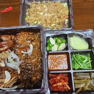 마왕족발 사진
