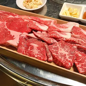 고기랑회랑 사진