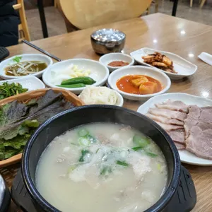 시골한방돼지국밥 사진