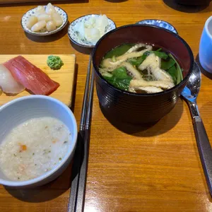 스시산 사진