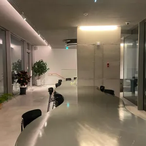 셰입오브워터 리뷰 사진