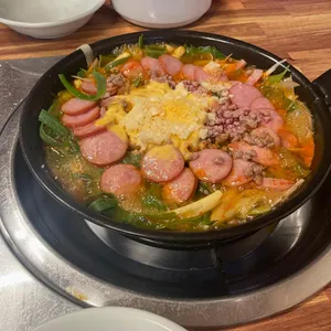 본맛송탄부대찌개 대표 사진