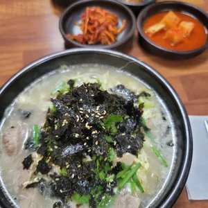 명품국밥 사진