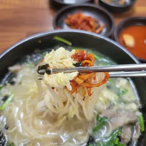 명품국밥 사진