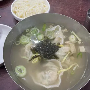 명동칼국수 사진