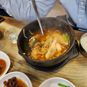 바다 마을 사진