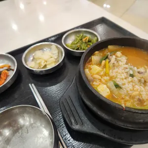 망향휴게소 식당가 사진