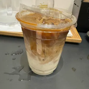 폴바셋 사진