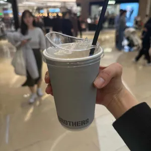 빈브라더스 사진