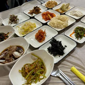 돌팀이횟집 사진