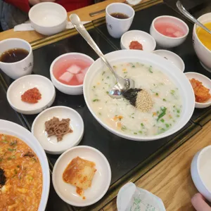 본죽 사진