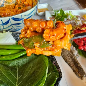 신현민 육회한 낙지마당 리뷰 사진