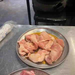 특돼지 사진
