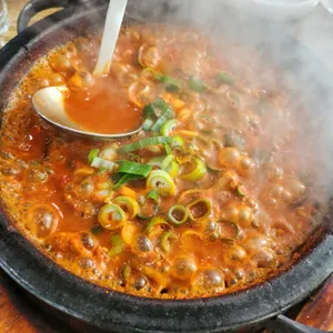 봄내멸치쌈밥 사진