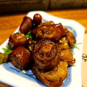 우에 사진