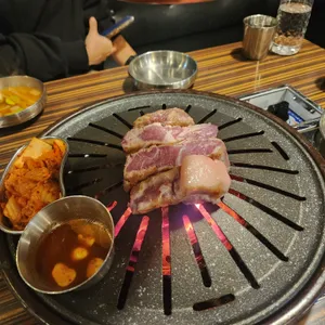 제주애육당 리뷰 사진