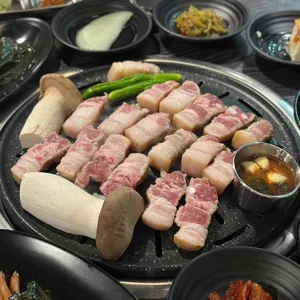 영화돈 리뷰 사진