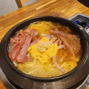 엉클부대찌개 사진