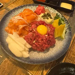 달동네곰상 사진