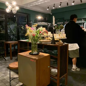 카페 아키비스트 리뷰 사진
